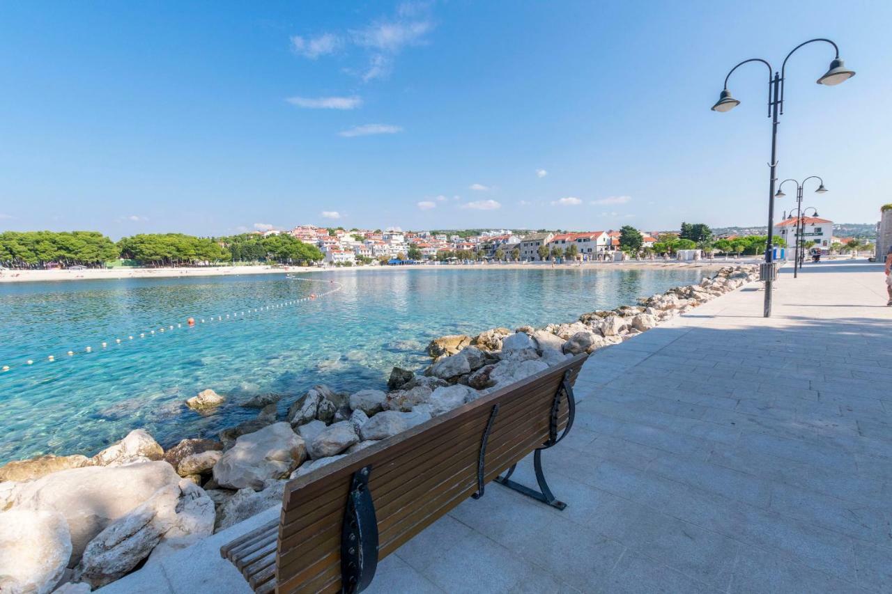 Apartments And Rooms Jakov Примоштен Экстерьер фото